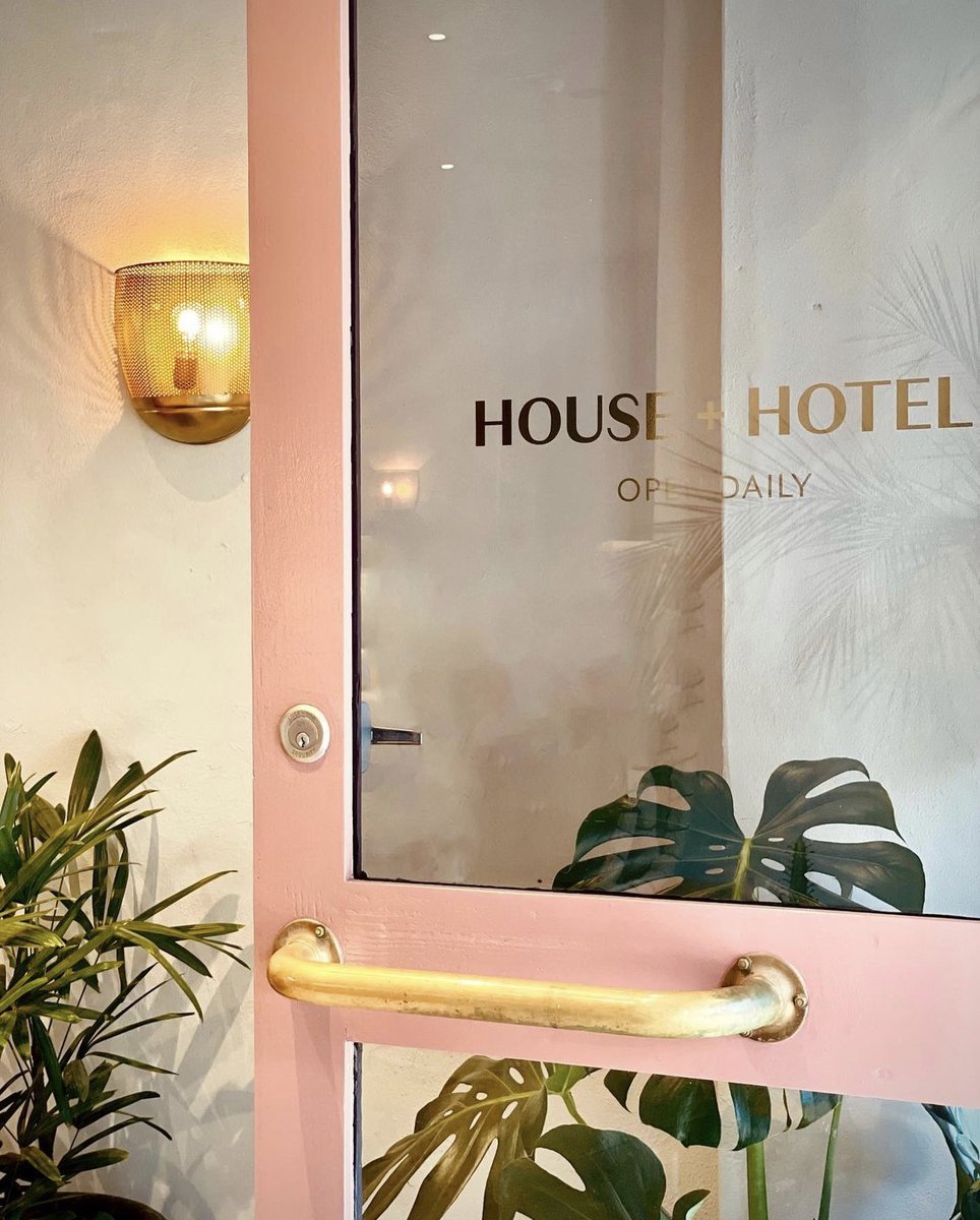 House + Hotel